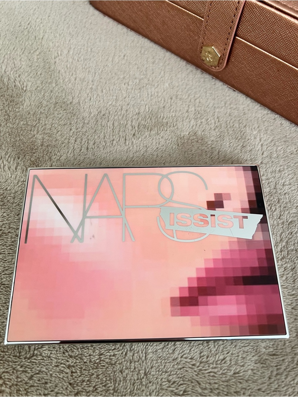 NARS issist *Limited Edition* Cheek Pallete